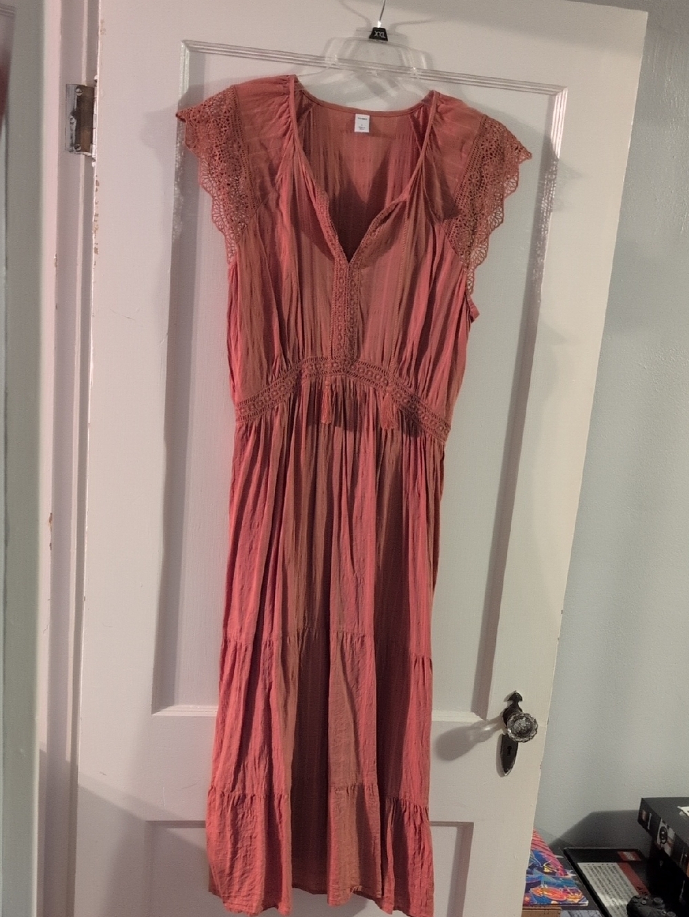 Women’s Coral Lace-Trim Maxi Dress